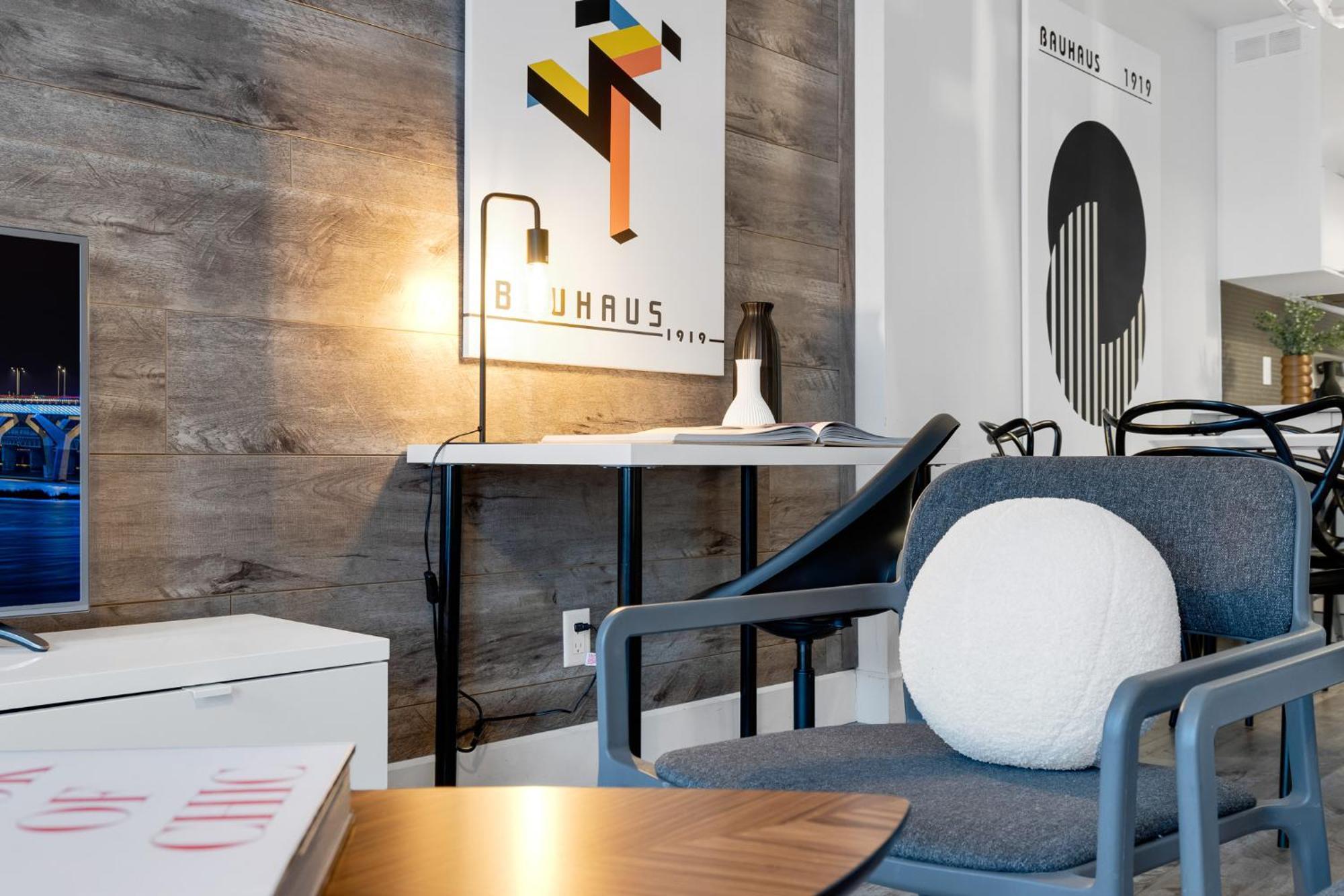 Liv Mtl Urban Apart otel Montréal Dış mekan fotoğraf