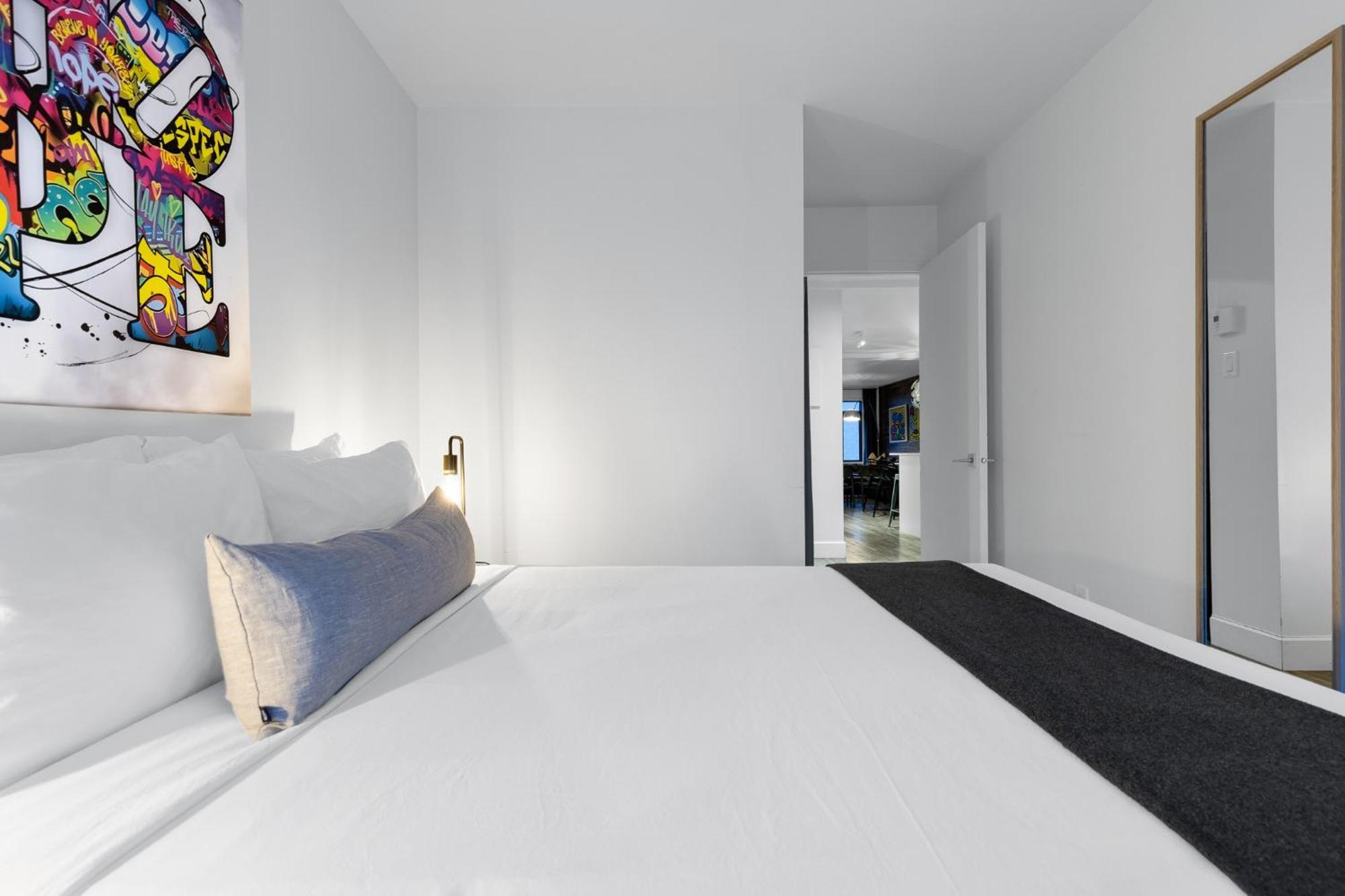 Liv Mtl Urban Apart otel Montréal Dış mekan fotoğraf