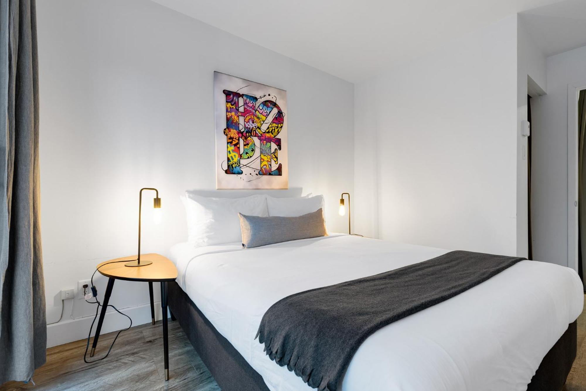 Liv Mtl Urban Apart otel Montréal Dış mekan fotoğraf