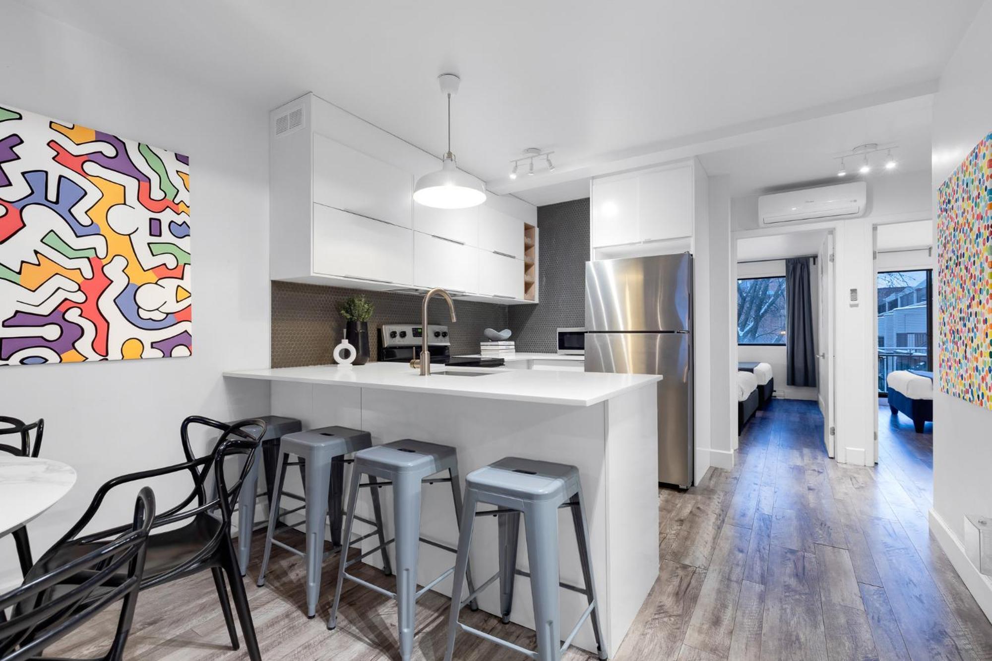 Liv Mtl Urban Apart otel Montréal Dış mekan fotoğraf